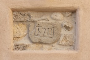 1711 Luxury Guest House
