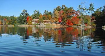 Alamoosook Lakeside Inn