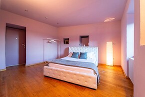 Petra Apartment in Civenna