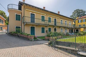 Swan Lake by Wonderful Italy