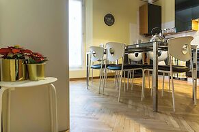 Casa Garisenda by Wonderful Italy