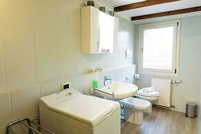 Casa Garisenda by Wonderful Italy