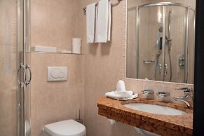 Panoramahotel Watles