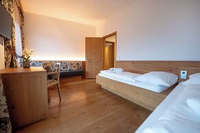Panoramahotel Watles