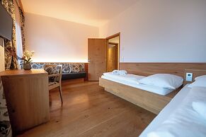 Panoramahotel Watles