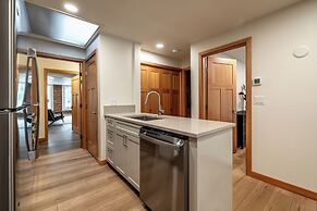 Bavarian Lodge Suites