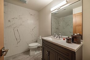 Bavarian Lodge Suites
