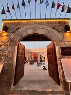 Şahmeran Otel Cafe Restoran