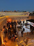 Şahmeran Otel Cafe Restoran