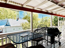 Peachland Beach Resort