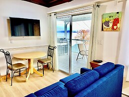 Peachland Beach Resort