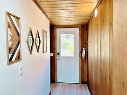 Peachland Beach Resort