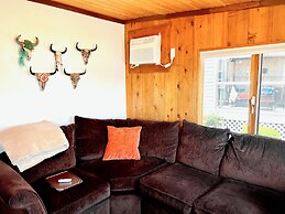 Peachland Beach Resort