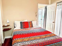 Peachland Beach Resort