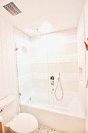 Peachland Beach Resort