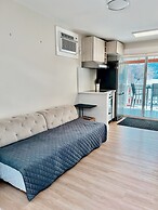 Peachland Beach Resort