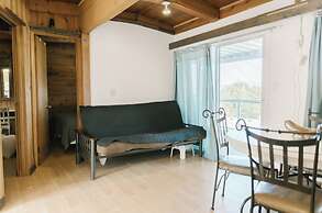 Peachland Beach Resort