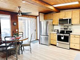 Peachland Beach Resort