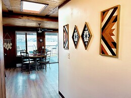 Peachland Beach Resort