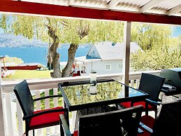 Peachland Beach Resort