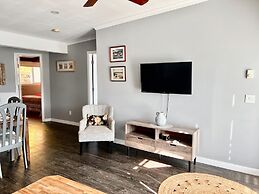 Peachland Beach Resort