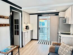 Peachland Beach Resort