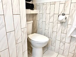 Peachland Beach Resort