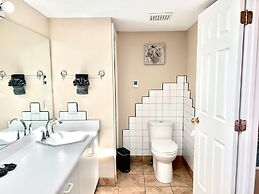 Peachland Beach Resort