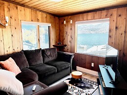 Peachland Beach Resort