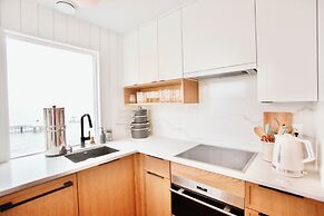 Peachland Beach Resort