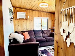 Peachland Beach Resort