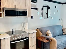 Peachland Beach Resort