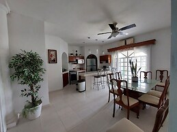 Casa Sol y Luna with pool in merida