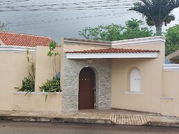 Casa Sol y Luna with pool in merida