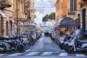 Central Festival Apartment