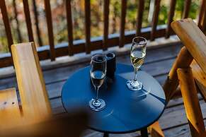 Luxe Mountain Pool Escape by Ghosal Luxury Lodging