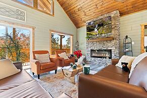 Luxe Mountain Pool Escape by Ghosal Luxury Lodging