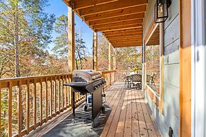 Luxe Mountain Pool Escape by Ghosal Luxury Lodging