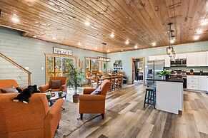 Luxe Mountain Pool Escape by Ghosal Luxury Lodging