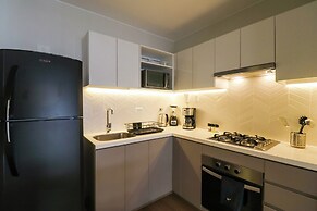 La Mar Miraflores by Wynwood House