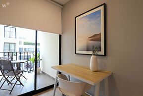 La Mar Miraflores by Wynwood House