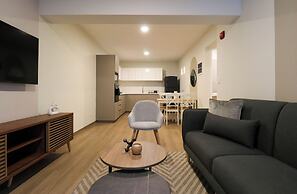 La Mar Miraflores by Wynwood House