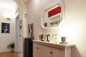 Apple House al Duomo by Wonderful Italy