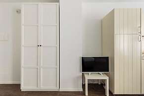 Largo Molina Studio III