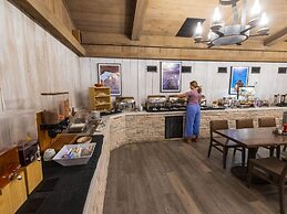 Stovepipe Wells Village Hotel - Inside The Park