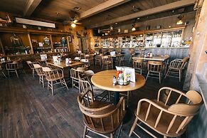 Stovepipe Wells Village Hotel