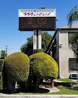 Sierra Crossing Motel