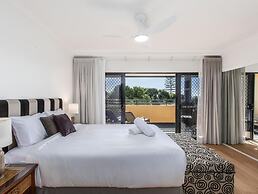 Beachfront Apartment in Kingscliff