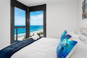 Luxury 3 Bedroom Ocean View Apartment