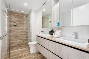 Luxury 3 Bedroom Ocean View Apartment